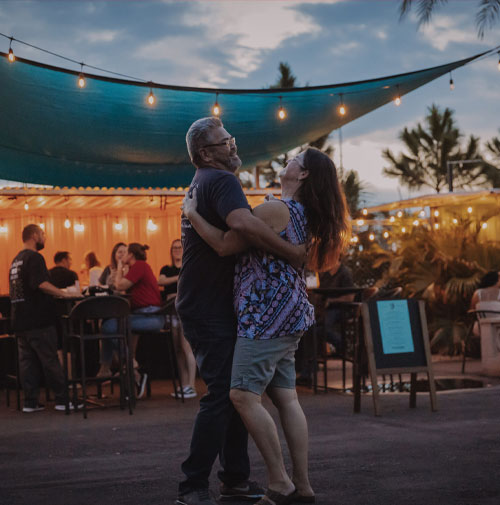 SPD Trail Garden: Where Craft Cocktails Meet Sunshine Vibes